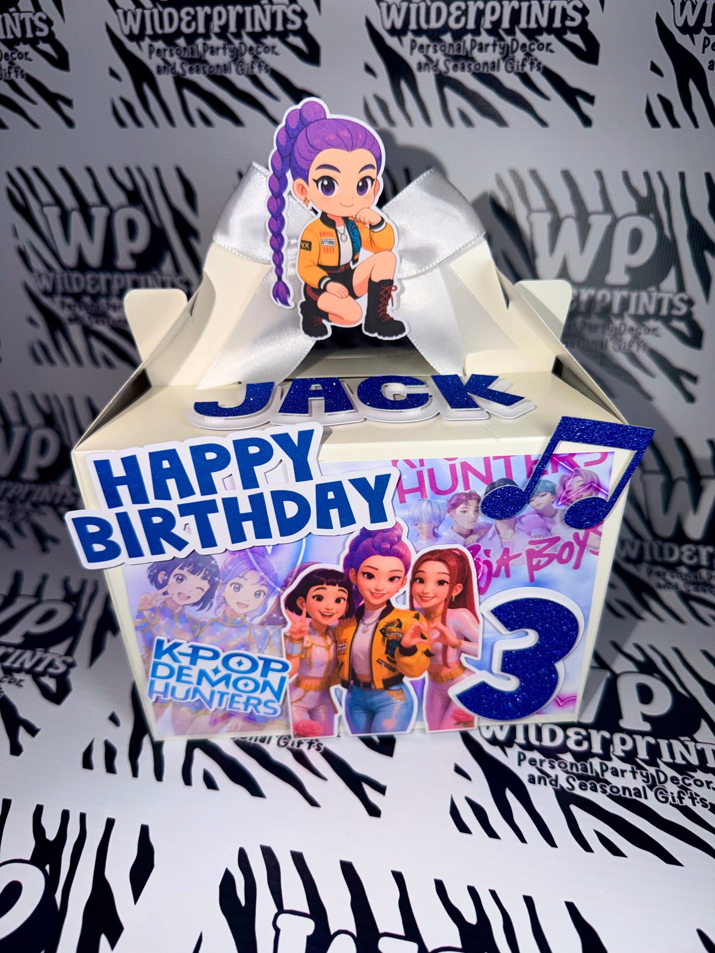 3D Favour box in YOUR theme